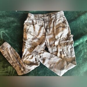 Brooklyn Cloth Gray Camo Cargo Joggers
